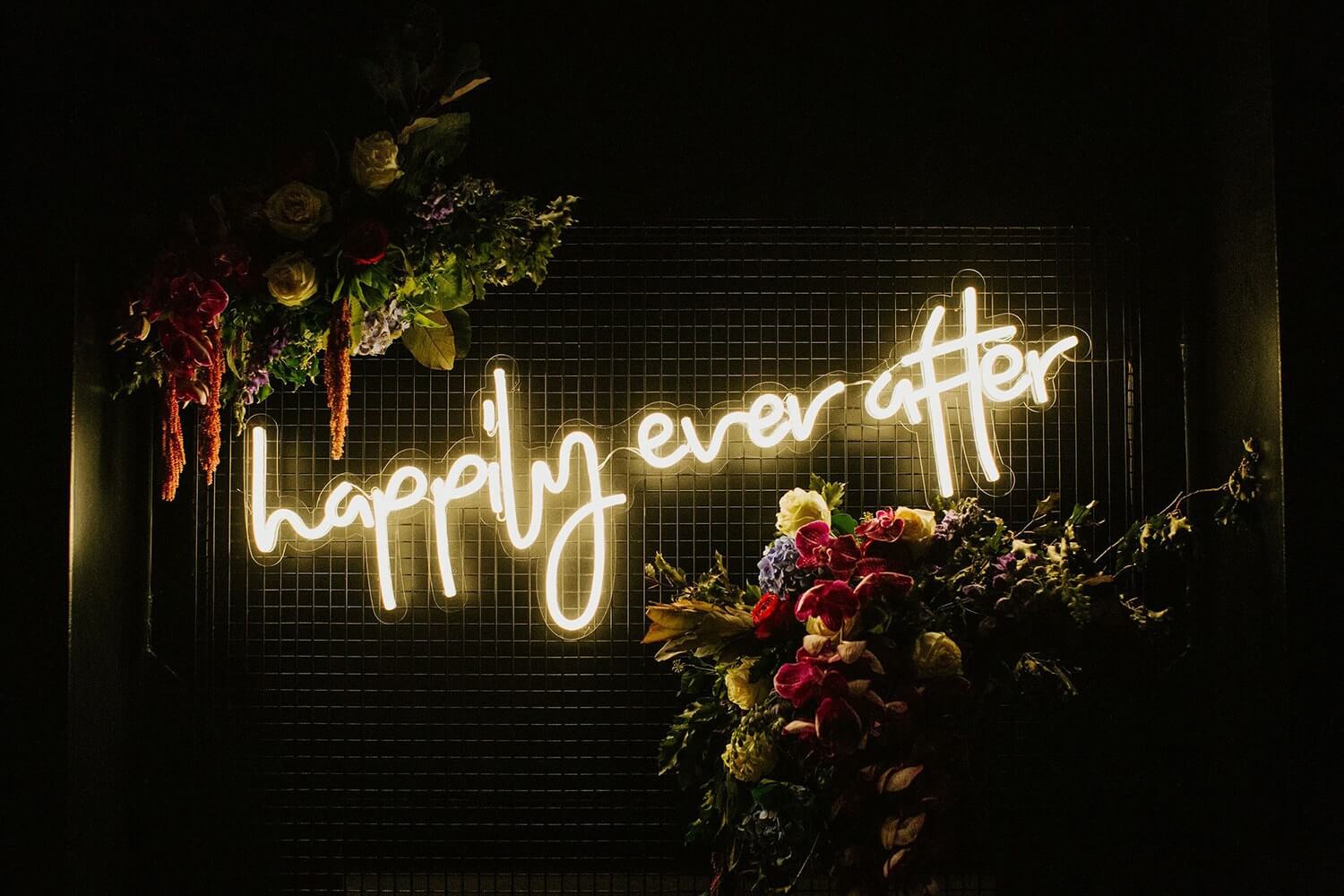 Top 30 real-life examples and inspiration for neon wedding signs Top 30 real-life examples and inspiration for neon wedding signs
